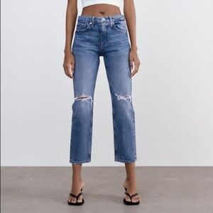 NWT Zara Slim Fit Hi-Rise Ripped Jeans (Size 2)